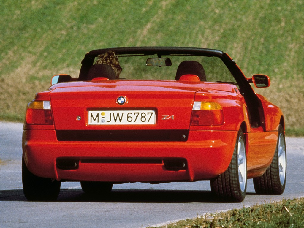 بهترین خودروهای بی ام دبلیو BMW در دهه نود میلادی : بی ام دبلیو E30(Z) Z1